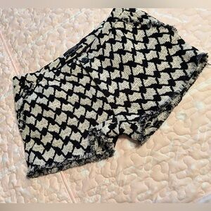 Scotch & Soda NWT Black and White Print Shorts Size 8